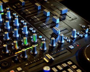 دي جي افراح نسائي بالكويت